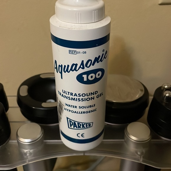 Lightly used Lipolaser/ Cavitation Machine - Picture 5 of 5